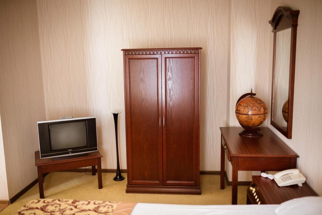 Vila Muntenia Hotel Chişinău Extérieur photo